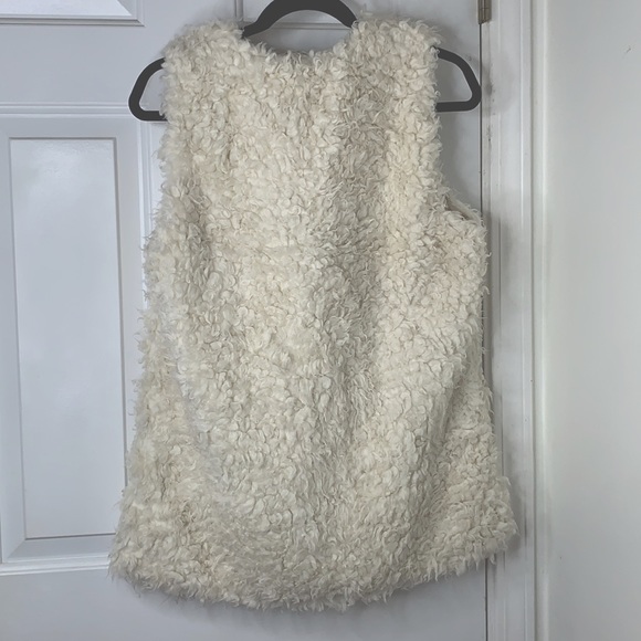BNWT H&m Faux Shearling Cream Vest W/ Thin Tan Belt | Sz S - Picture 2 of 4